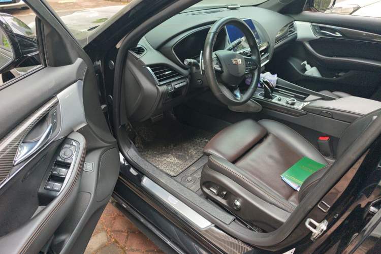 Used Cadillac CT5 2021 28T Platinum Sport Model