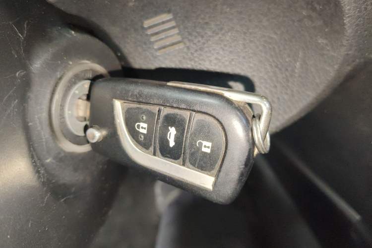 Used Toyota Corolla 2014 1.6L CVT GL
