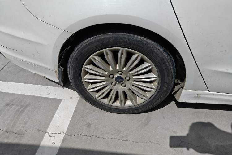 Used Ford Mondeo 2013 2.0L GTDi 200 Luxury Model