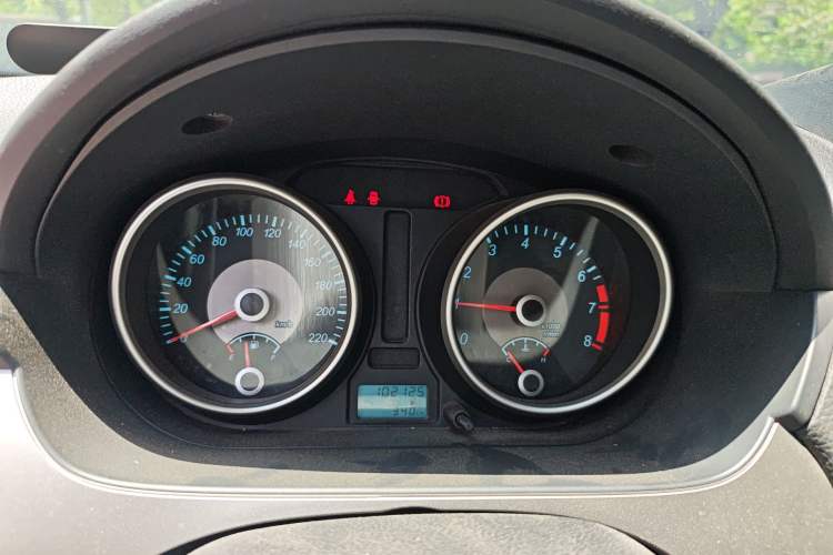 Used Buick Excelle 2013 1.5L Manual Classic Model
