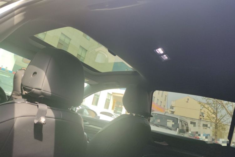 Used Volkswagen Golf 2023 Facelift 280TSI DSG R-Line Lite Headliner