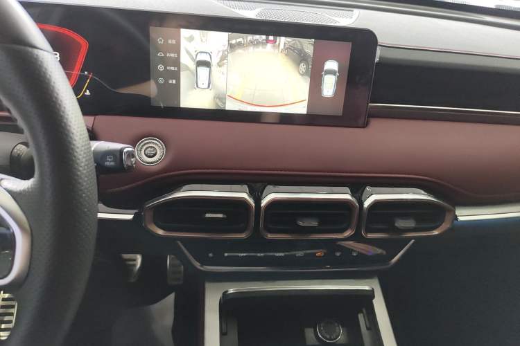 Used JETOUR X70 PLUS 2021 1.6T DCT Star 7-Seater
