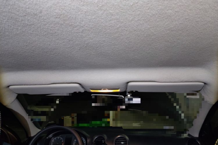 Used Volkswagen Jetta 2013 1.6L Automatic Fashion Model Headliner