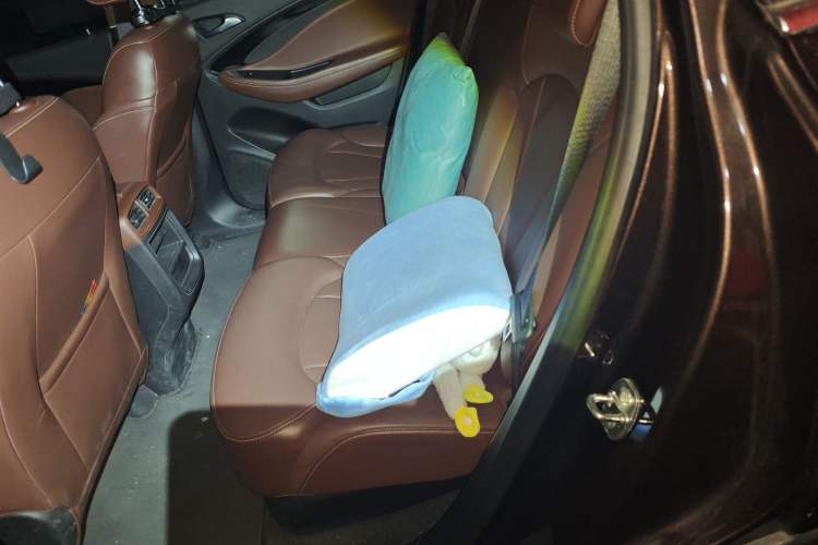 Used Buick Envision 2021 532T Two-Wheel-Drive Elite Version
