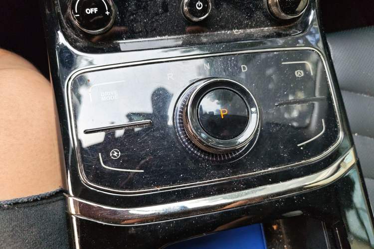 Used NETA U 2022 Zhi 400 Lithium Iron Phosphate Gear Lever