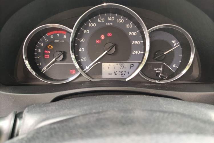 Used Toyota Corolla 2017 1.2T CVT GL Odometer Close Up