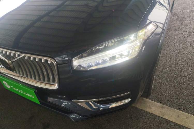 Used Volvo XC90 2024 B6 Zhiyi Luxury 7-Seater Left Front Headlight