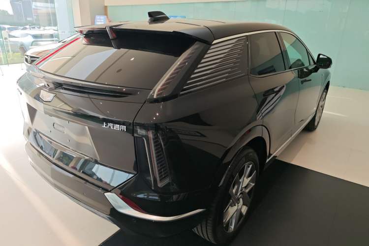 Used Cadillac OPTIQ 2024 Standard Range Version
