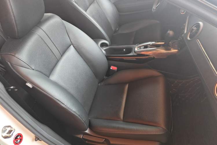 Used Honda XR-V 2020 1.5L CVT Comfort Version Right Front Seat