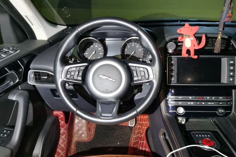 Used Jaguar F-PACE 2018 2.0T Four-Wheel Drive Urban Luxury Edition