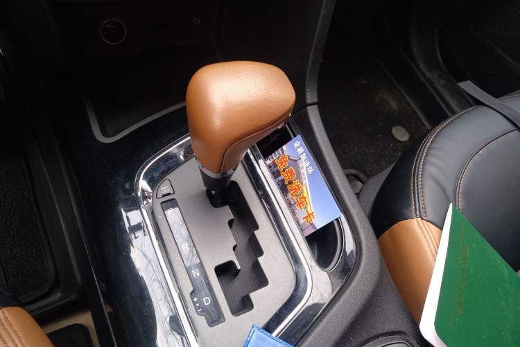 Used Soueast DX7 2015 1.5T Automatic Prestige Model