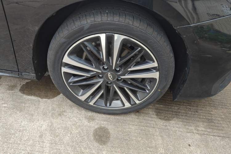 Used Chery Arrizo 8 2023 High-Performance Edition 2.0T DCT Powerfully Equipped