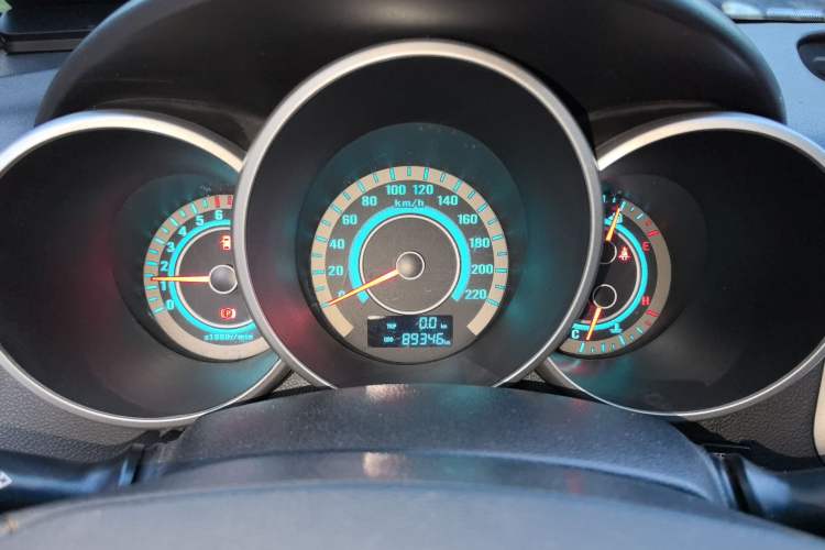 Used CHANGAN Eado 2015 1.6L Manual Junku Model China IV Standard Instrument Cluster