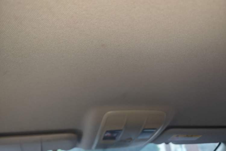 Used Mazda 3 Axela 2017 Sedan 1.5L Automatic Comfort Model Emission Standard China V Headliner