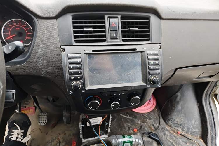 Used Wuling Rongguang S 2021 1.2L Base Model 7-Seater LSI