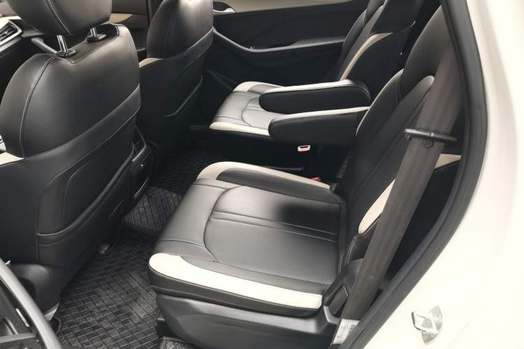 Used Baojun 360 2019 1.5L CVT Elite Version China VI
