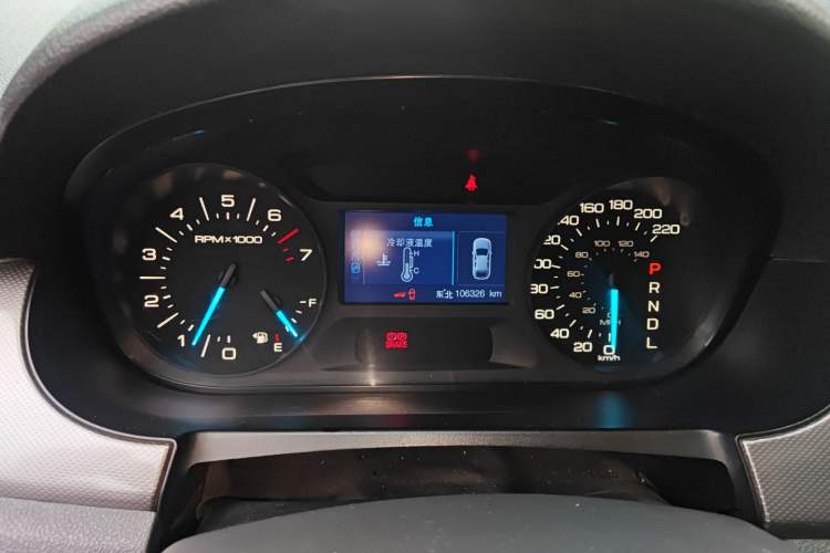 Used Ford Edge 2012 2.0T Elite Sunroof Edition
