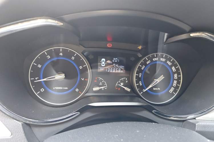 Used CHANGAN Alsvin V7 2016 1.6L Manual Enjoyment Model China V Standard Odometer Close Up