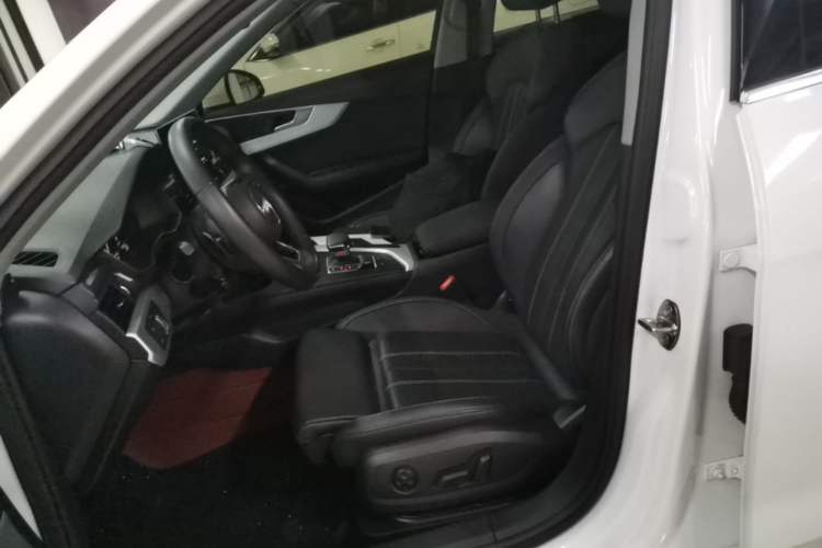 Used Audi A4L 2022 40 TFSI Fashion Dynamic Model
