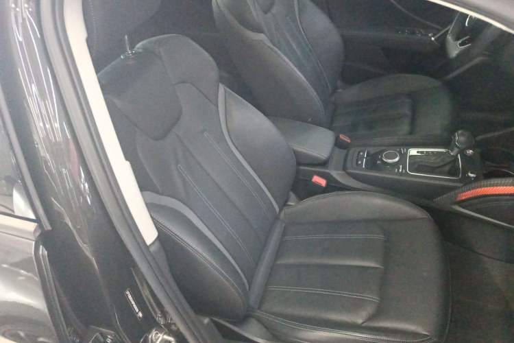 Used Audi Q2L 2022 35 TFSI Fashion Dynamic Model