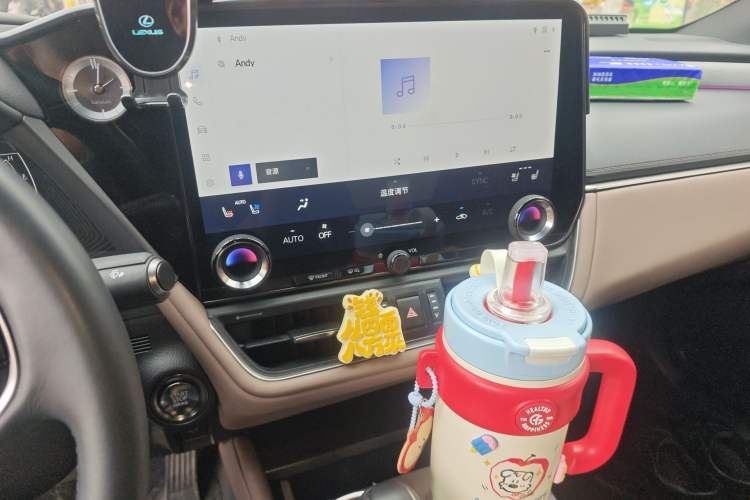 Used Lexus ES 2025 200 Premium Edition Audio And AC Panel