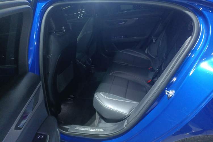 Used Jaguar XEL 2020 2.0T 200PS R-DYNAMIC Youth Sports Edition
