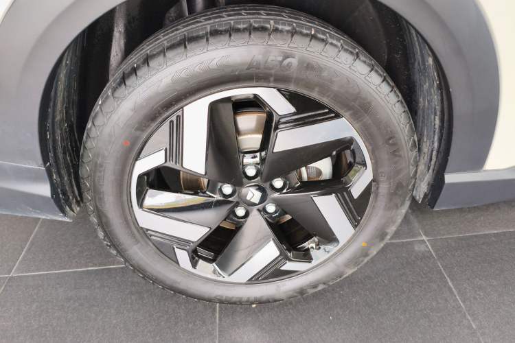 Used Baojun Yunhai 2024 600km Pure Electric Version
