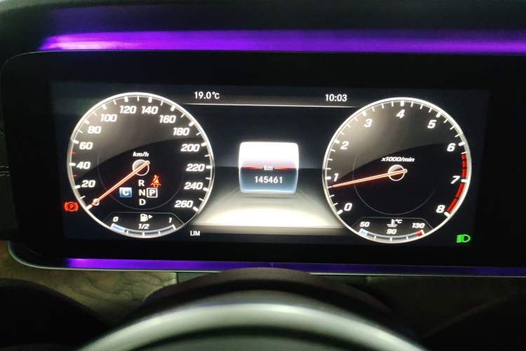 Used Mercedes-Benz E-Class 2019 E 200 L
