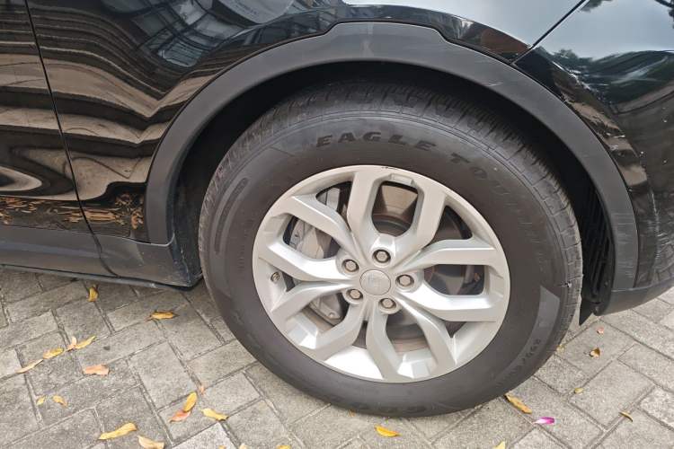 Used Land Rover Discovery 2018 3.0 SC V6 SE