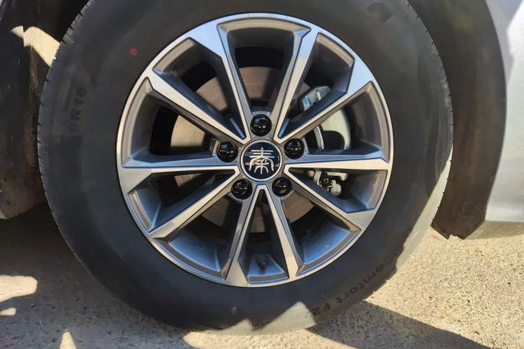 Used BYD Qin PLUS 2024 HONOR Edition DM-i 55KM Leading Model