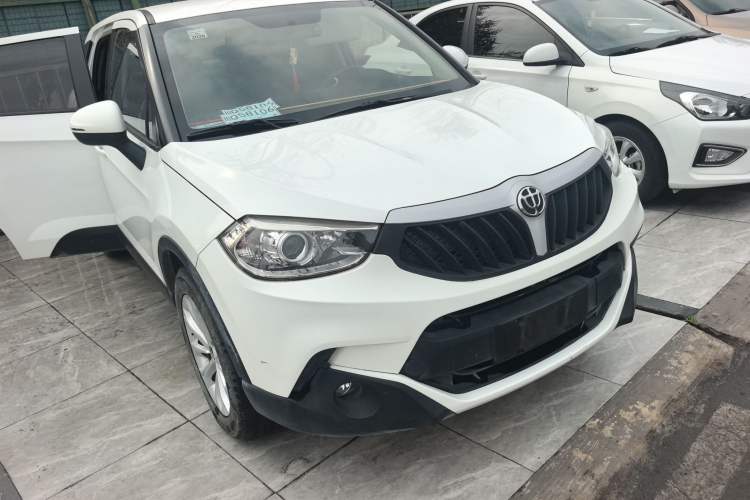 Used Brilliance V3 2016 1.5L Automatic Comfort Model
