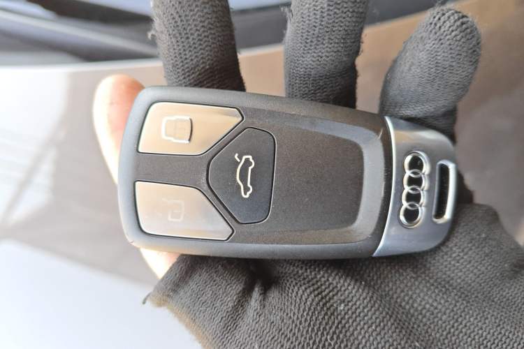 Used Audi A4L 2018 30th Anniversary Edition 40 TFSI Fashion Model