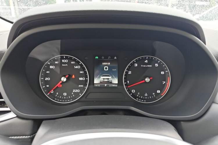 Used Roewe i5 2019 1.5L Automatic 4G Connected Langhao Edition
