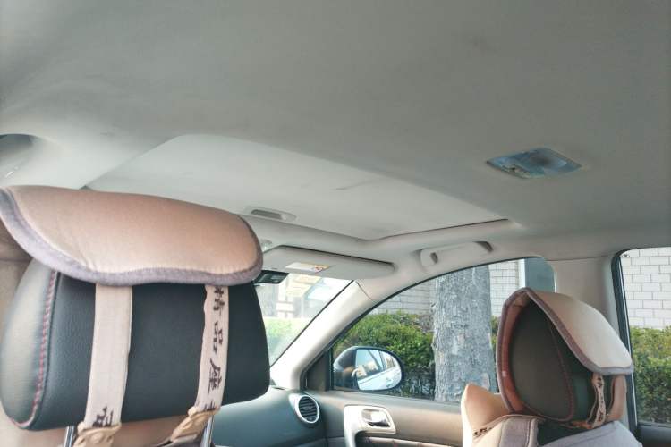 Used Haval H6 2015 Upgraded Model 1.5T Manual Two-Wheel Drive Elite Version
