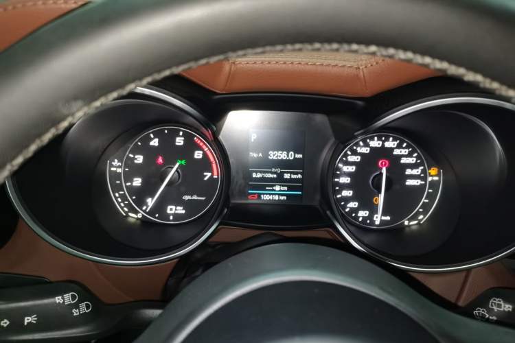 Used Alfa Romeo Stelvio 2017 2.0T 200HP Elite Edition