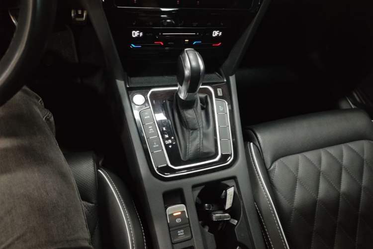 Used Volkswagen Magotan GTE Plug-in Hybrid 2022 GTE Luxury Model
