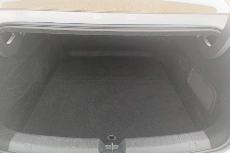 Used Geely Galaxy E8 2025 700 km Long-Range Intelligent Driving Version