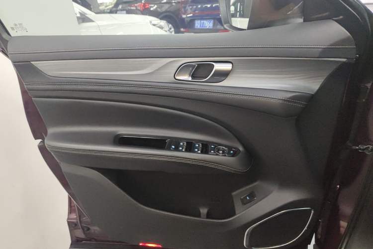 Used Ford Equator 2021 EcoBoost 225 Platinum Edition 6-seater
