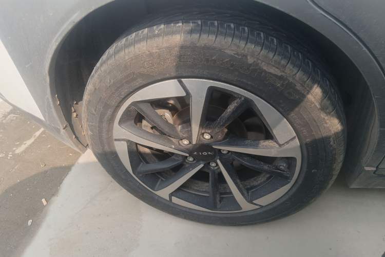 Used AION Y 2022 Plus 70 Smart Edition
