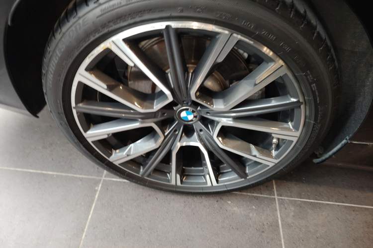 Used BMW 7 Series 2019 Restyled 740Li Leading Edition M Sport Package
