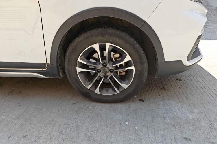 Used Geely Auto Vision X3 2019 Upgraded Model 1.5L CVT Elite Version