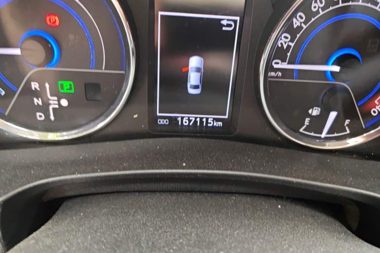 Used Toyota Corolla 2016 Dual-Engine 1.8L E-CVT Elite Edition