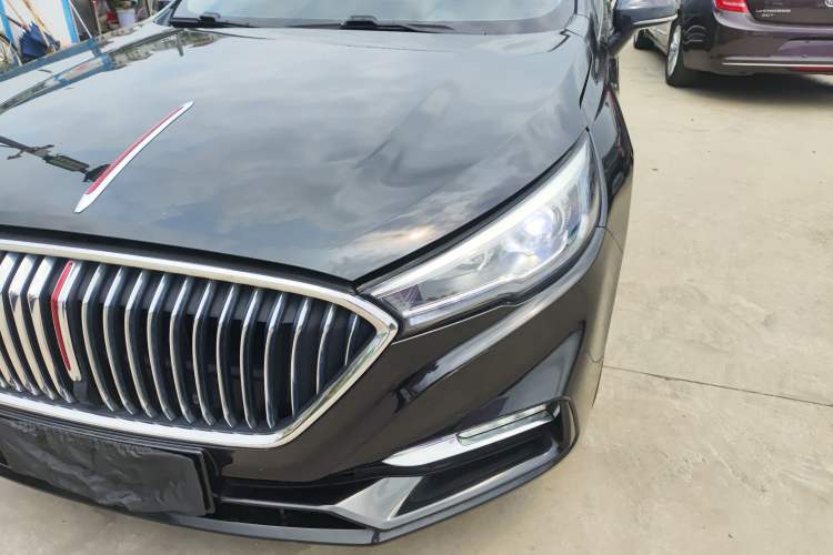 Used Hongqi H5 2022 Classic Model Facelift 1.8T Automatic Smart Connect Flagship Edition Left Front Headlight