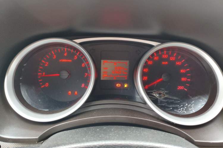 Used Wuling Hongguang 2018 1.5L S Standard Version L2B Instrument Cluster
