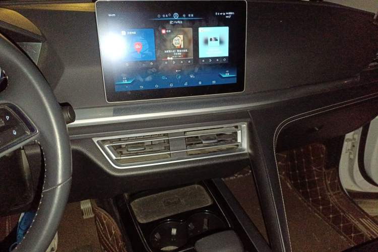 Used BYD Song Pro 2019 1.5T Automatic Elite Edition Audio And AC Panel