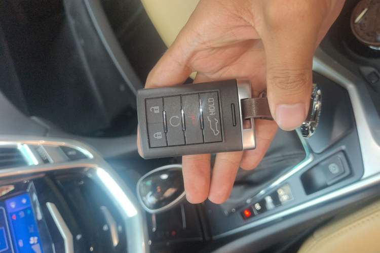 Used Cadillac SRX 2013 3.0L Leading Model Vehicle Key