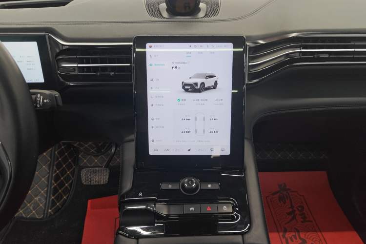 Used Nio ES8 2018 Founder Edition Audio And AC Panel