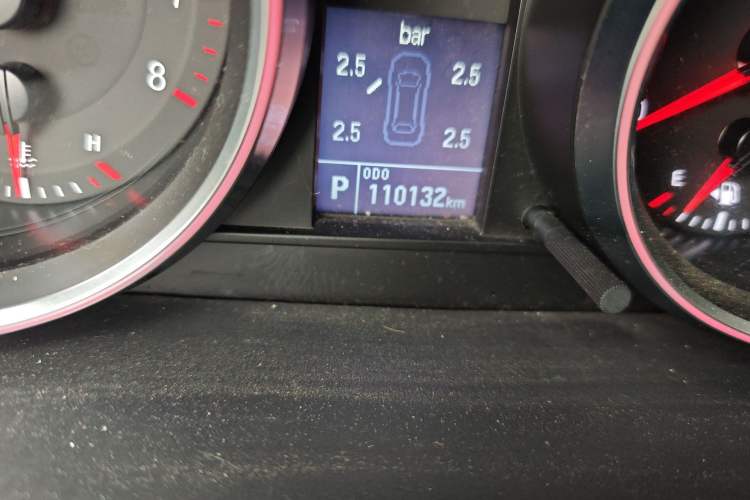 Used Haval H6 2017 Red-Label Sport Edition 1.5T Automatic Two-Wheel Drive Luxury Model Odometer Close Up