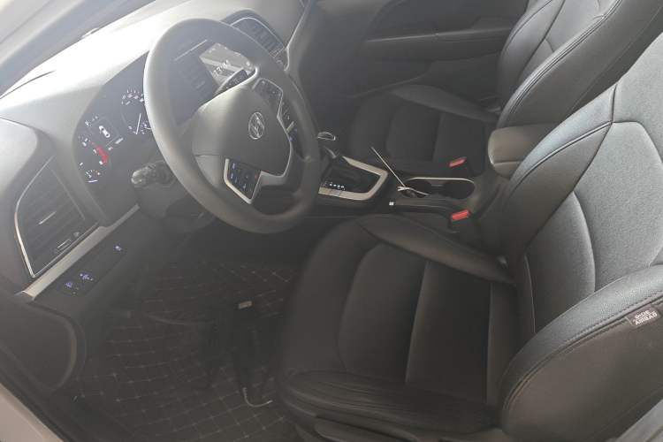 Used Hyundai Elantra (6th Generation / Lingdong) 2016 1.6L Automatic ZhiXuan – Elite Version