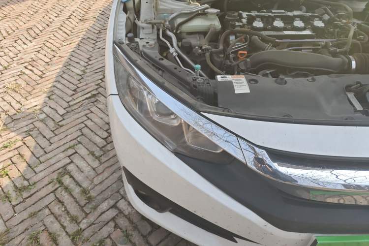 Used Honda Civic 2016 220TURBO CVT Luxury Edition
